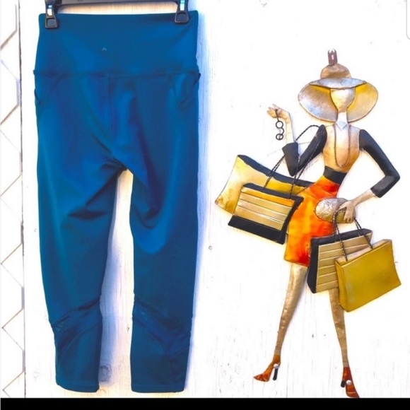 ✨🩵ACTIVE LEGGINGS🩵✨ - Picture 5 of 6